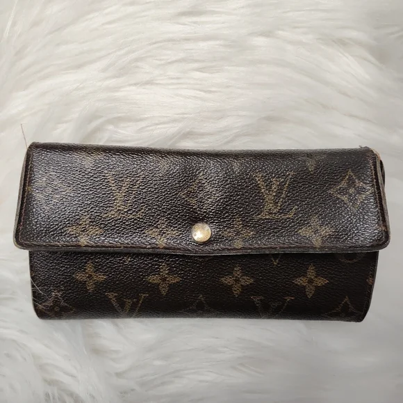 🤎 Vintage UC Louis Vuitton Authentic Leather Credit Card Wallet w/Coin Purse - Picture 3 of 16